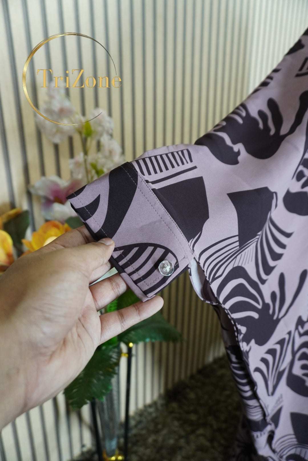 Onion Print - লং কাফতান আবায়া ।