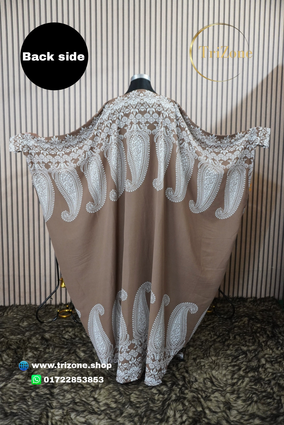 Karukaj Skin প্রিন্টের লং কাফতান আবায়া ।