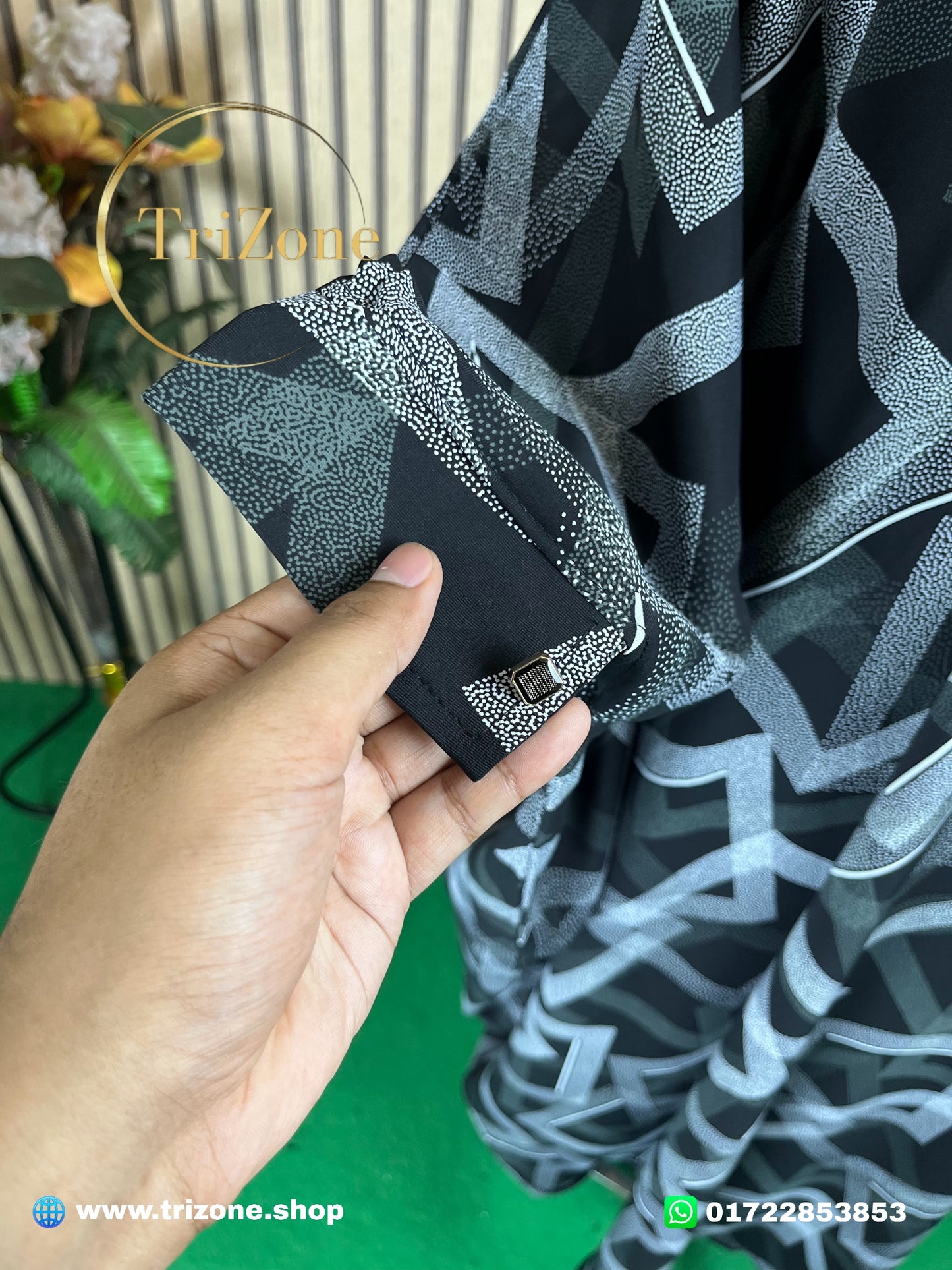 Black Box (লং কাফতান আবায়া)