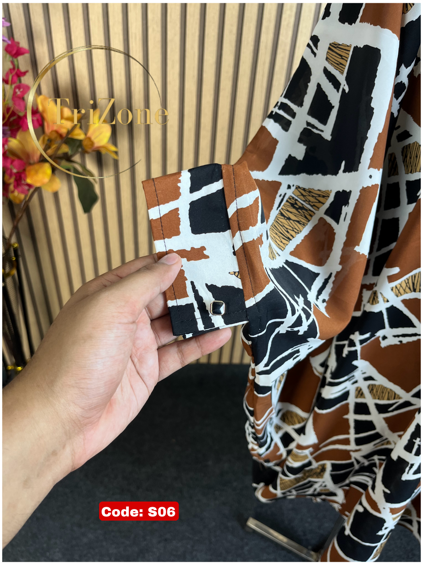 Code: S06 | Box Print (শর্ট আবায়া)