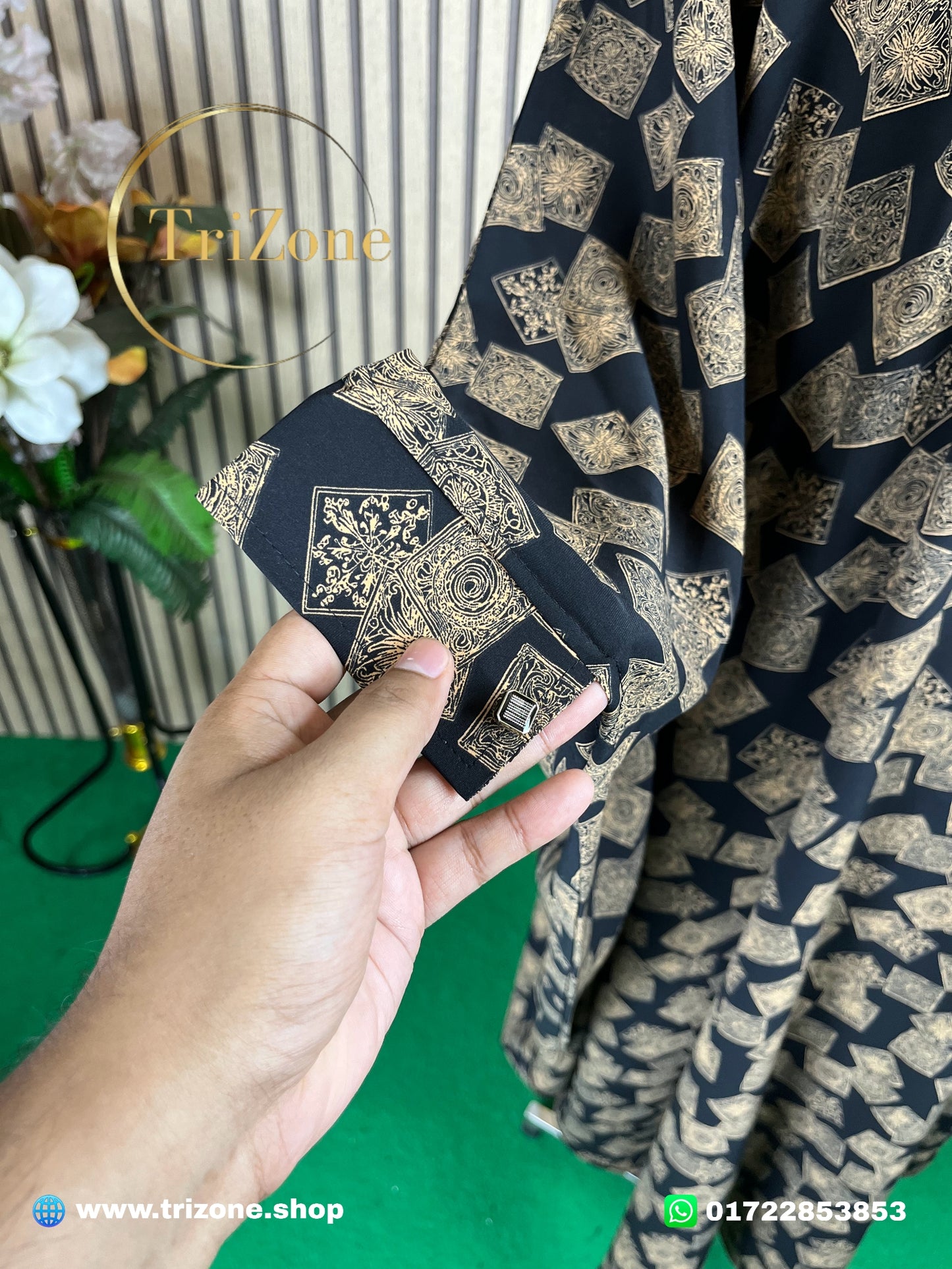 Black Dollar (লং কাফতান আবায়া)