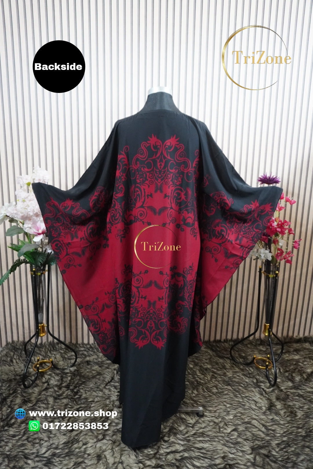 Red-Black Middlework প্রিন্টের লং আবায়া।